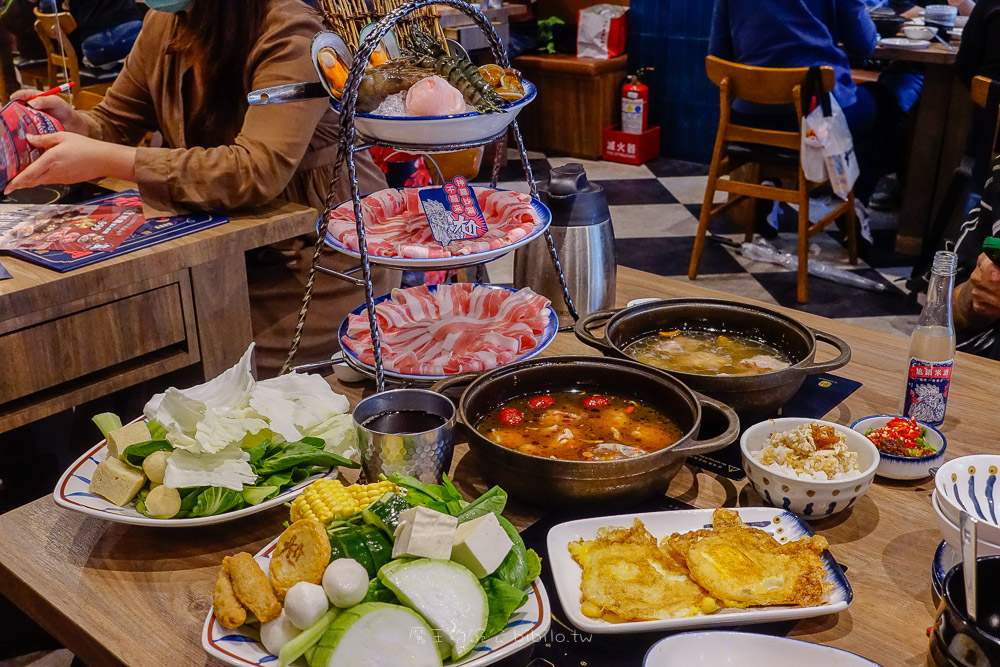 『美食』台北萬華 cho cafe 悠閒咖啡廳 記憶咖啡美好時光 麻糬鬆餅好好吃！ @魔王的碗公