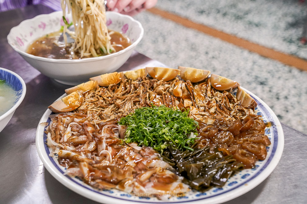 漁米島 海鮮丼飯專門店 Ｘ魔王 大同區美食 人氣毬壽司 可續湯續飯