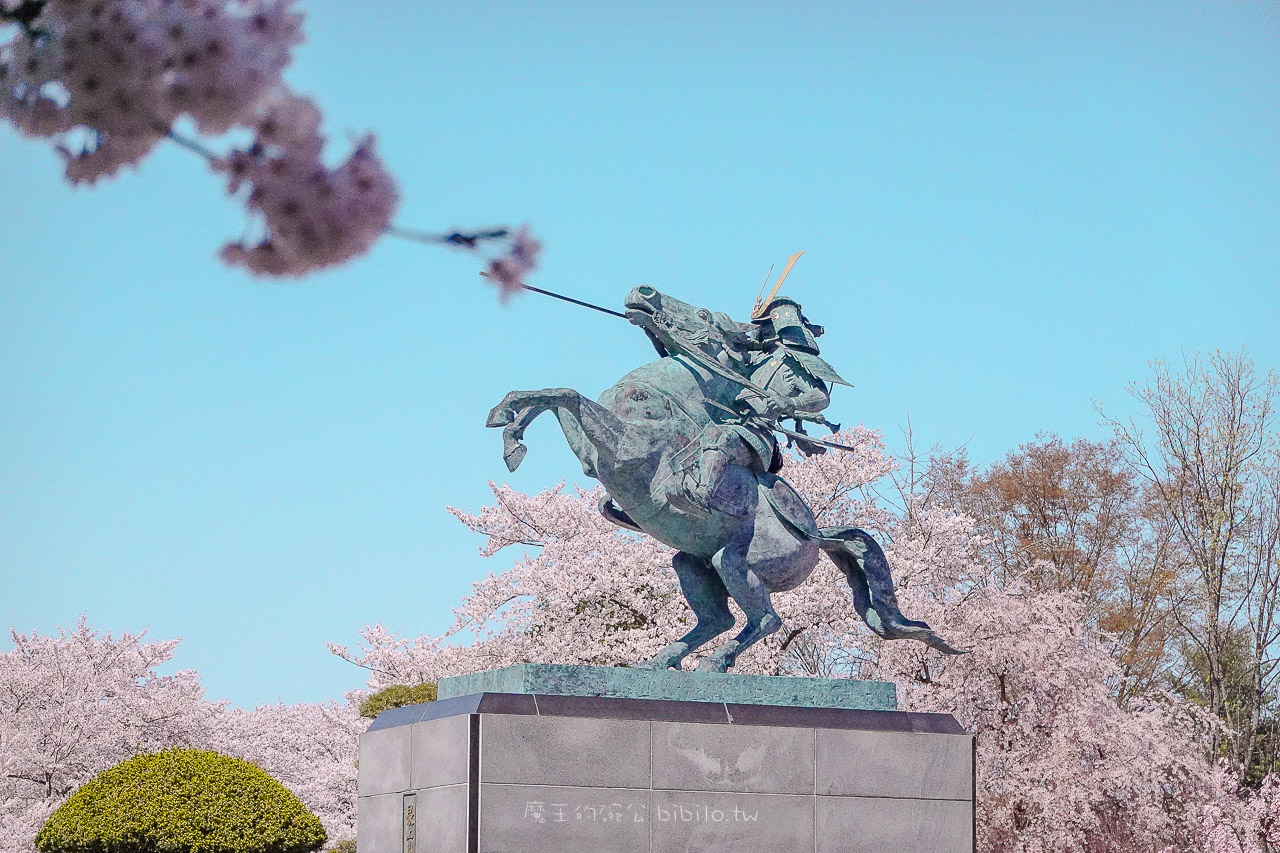 山形霞城公園櫻花 山形車站走路就可以到達的千棵櫻花公園 @魔王的碗公