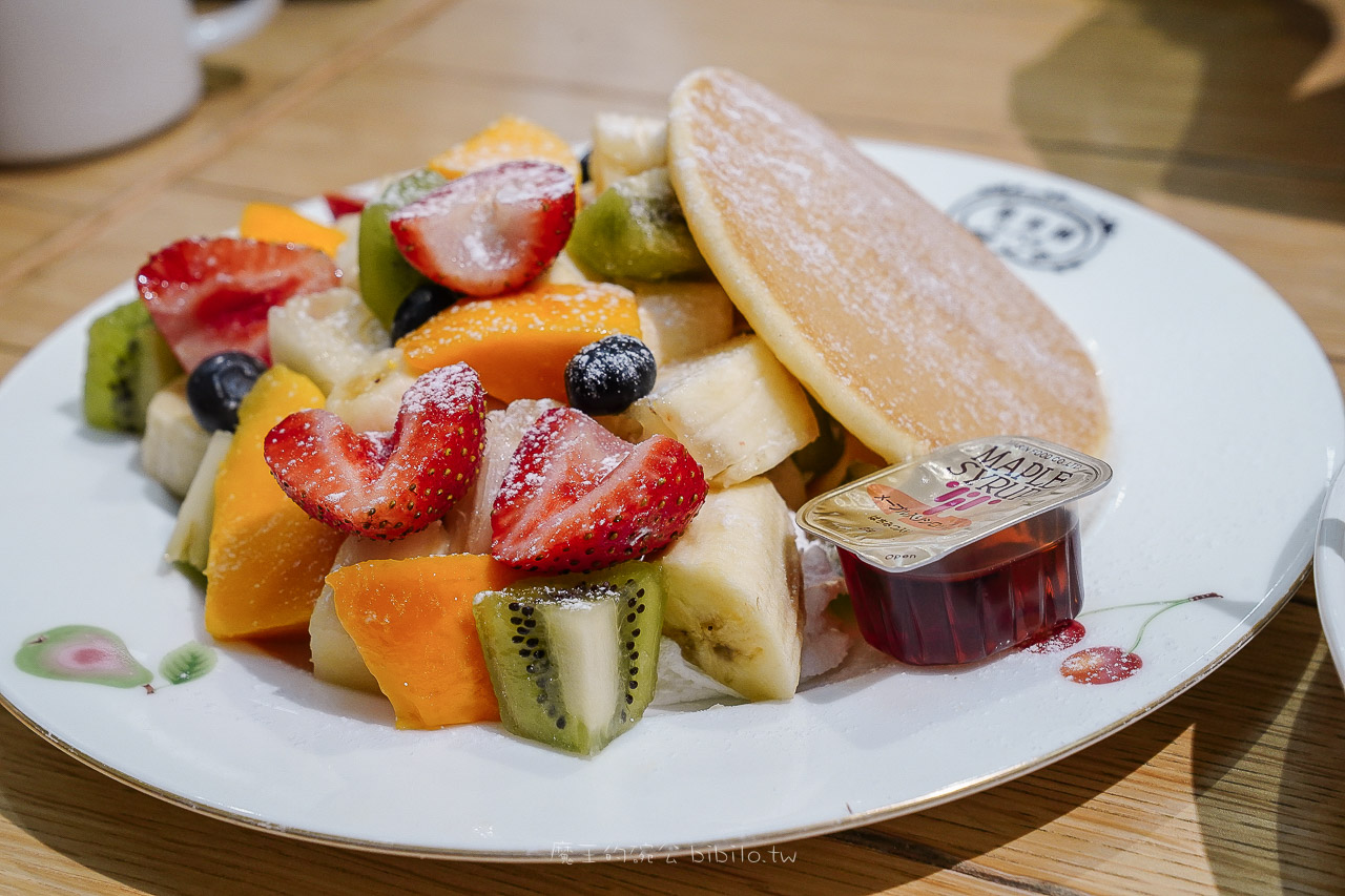 日本人氣甜點店 果實園リーベル 藤澤店 必吃圓頂水果蛋糕 滿滿水果超級滿足！ @魔王的碗公