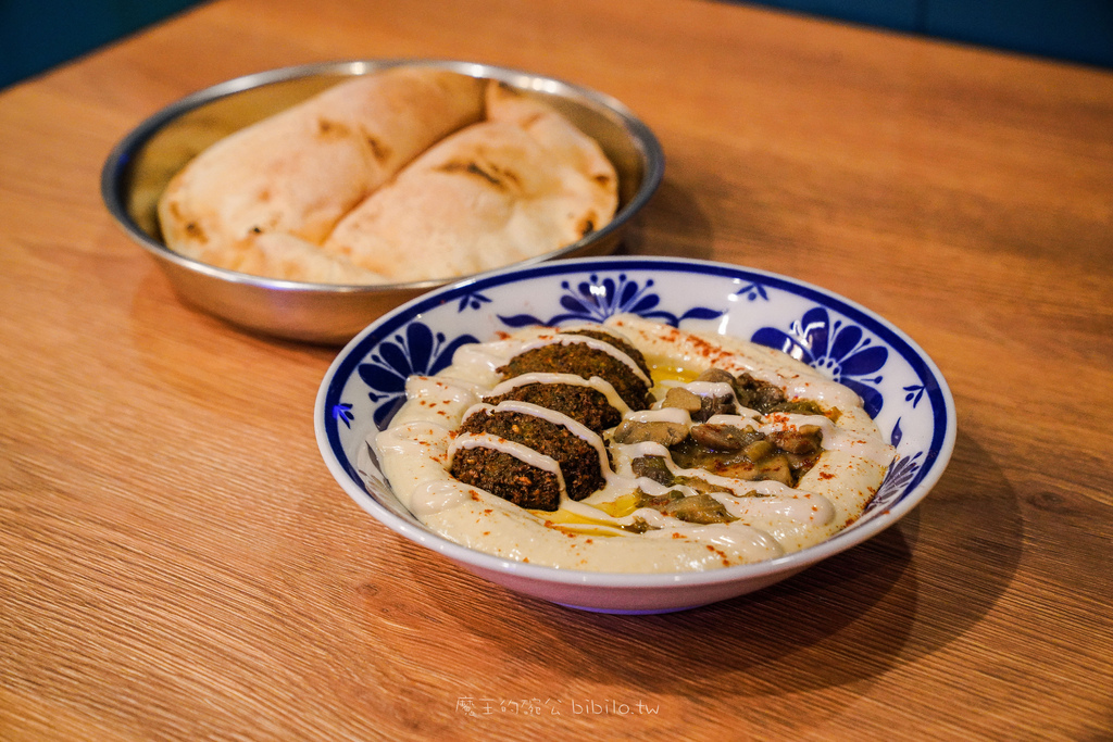 高雄異國料理 Loracorlo Israeli Cuisine 以色列料理餐廳X魔王 超美味的鷹嘴豆泥 炸豆泥球  內文有店家資訊 @魔王的碗公